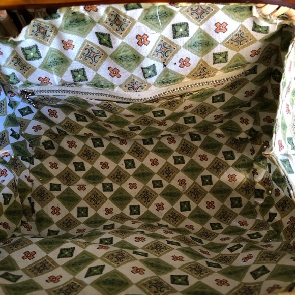 Vintage Wicker Purse - Picture 5 of 10